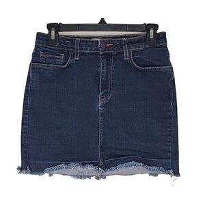 O2 Denim Hollywood Mini Skirt Size Small Medium Wash Blue Denim Jean Raw Hem USA
